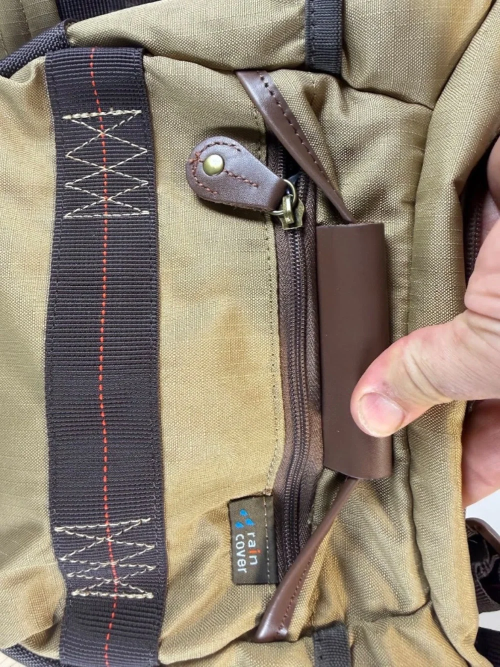 Vanguard Havana 21 Camera Shoulder Bag Khaki Brown DSLR Mirrorless NWT Rain Cove